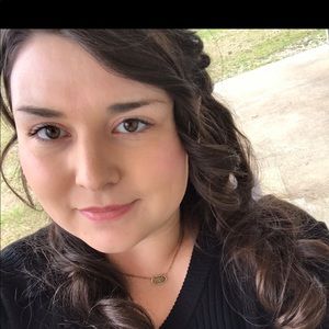 Meet your Posher, Joanna